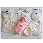 Set chăn ga gối kèm khăn choàng vải xô thêu tên logo cho bé